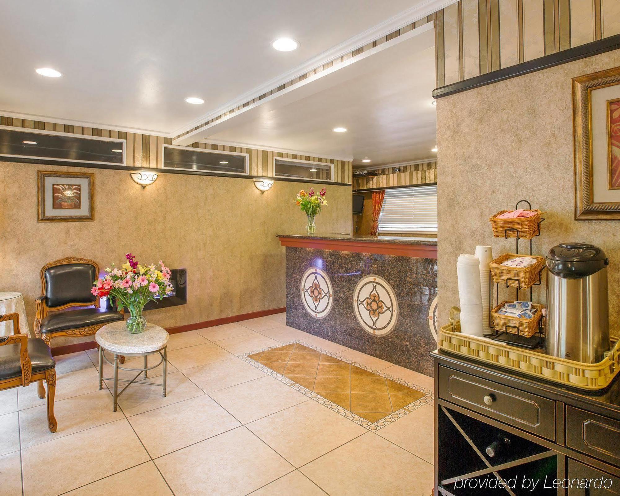 Clarion Collection Carmel Oaks Inn Екстер'єр фото