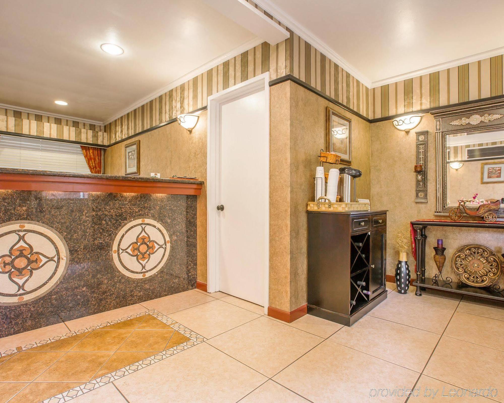 Clarion Collection Carmel Oaks Inn Екстер'єр фото
